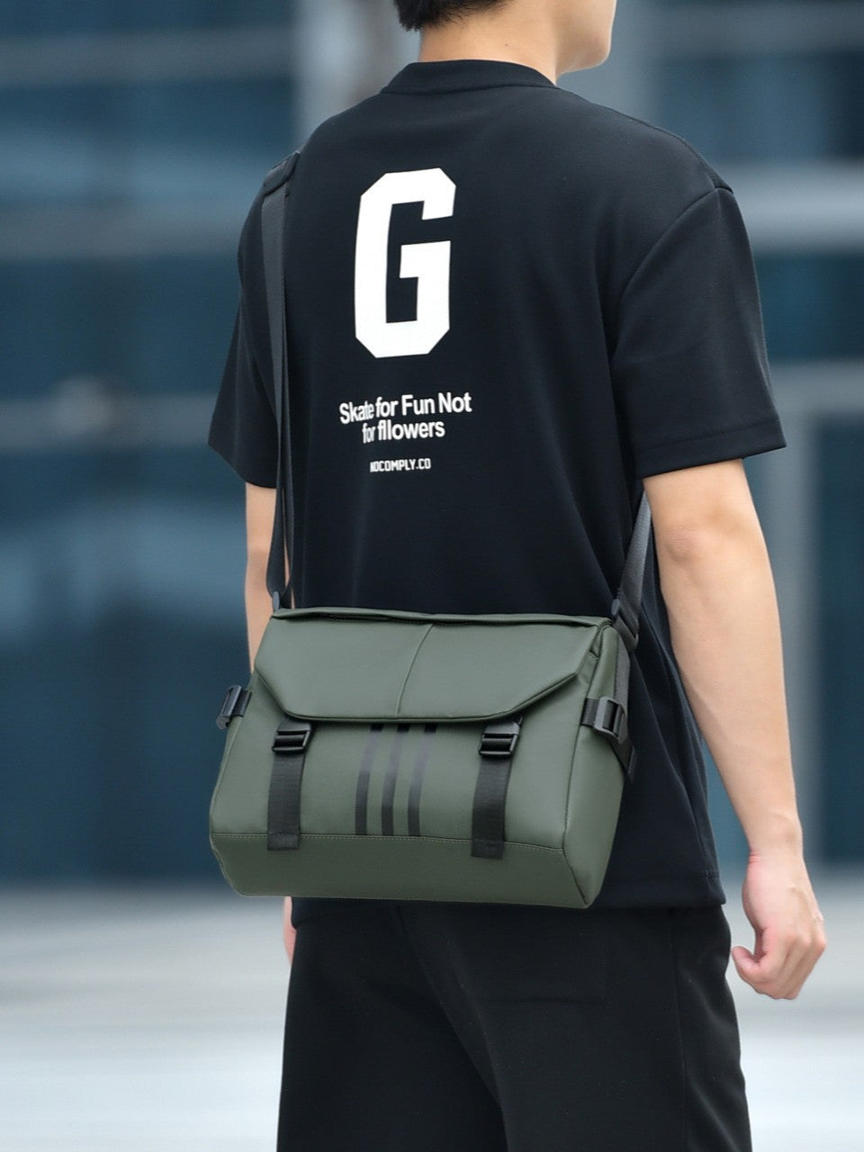 Trendy Men's Large Capacity Crossbody Bag