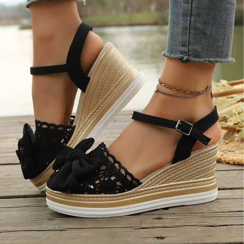 # Lace-trimmed Wedge Sandals