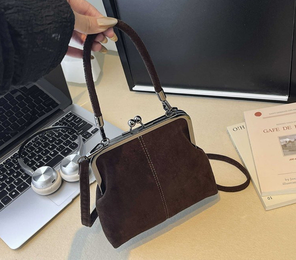 Versatile and Stylish Crossbody Bag