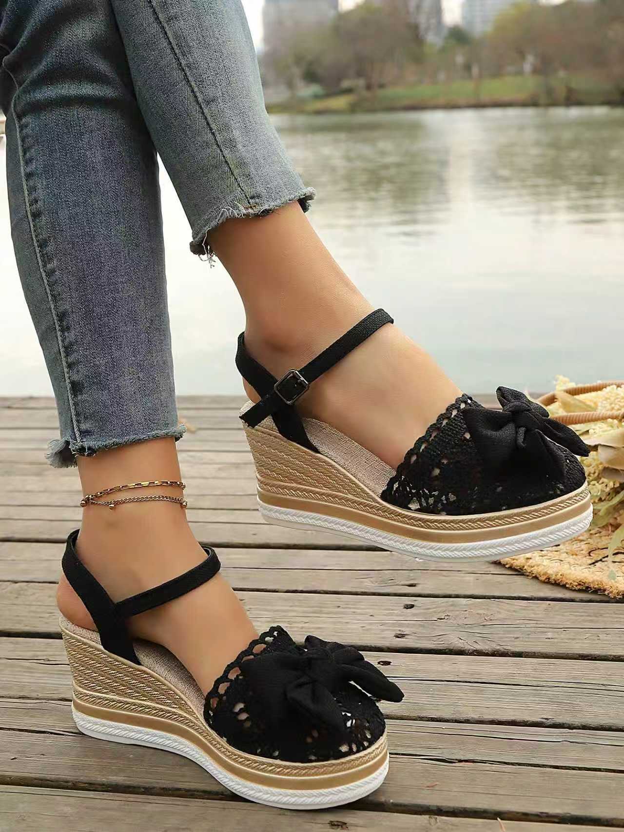 # Lace-trimmed Wedge Sandals