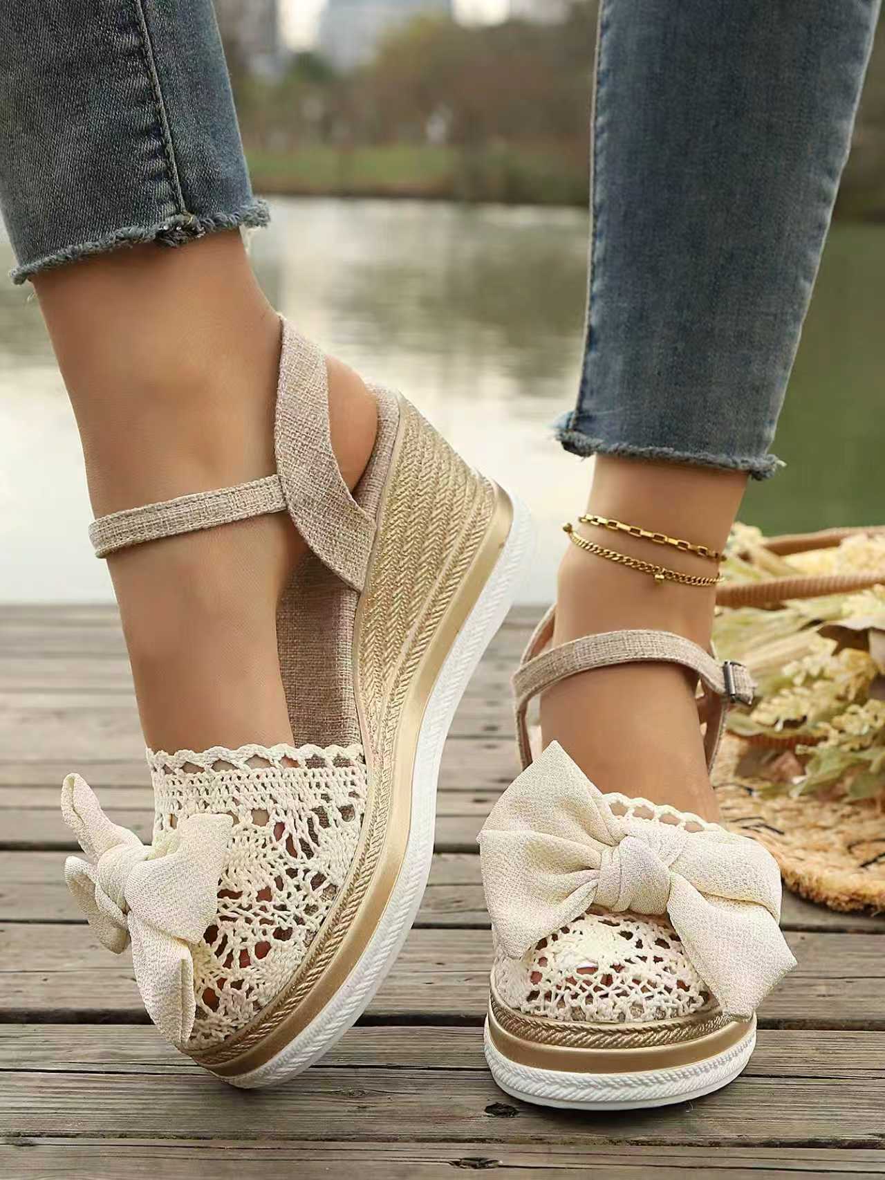 # Lace-trimmed Wedge Sandals