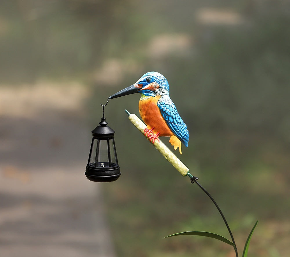 Solar-Powered Bird Lantern