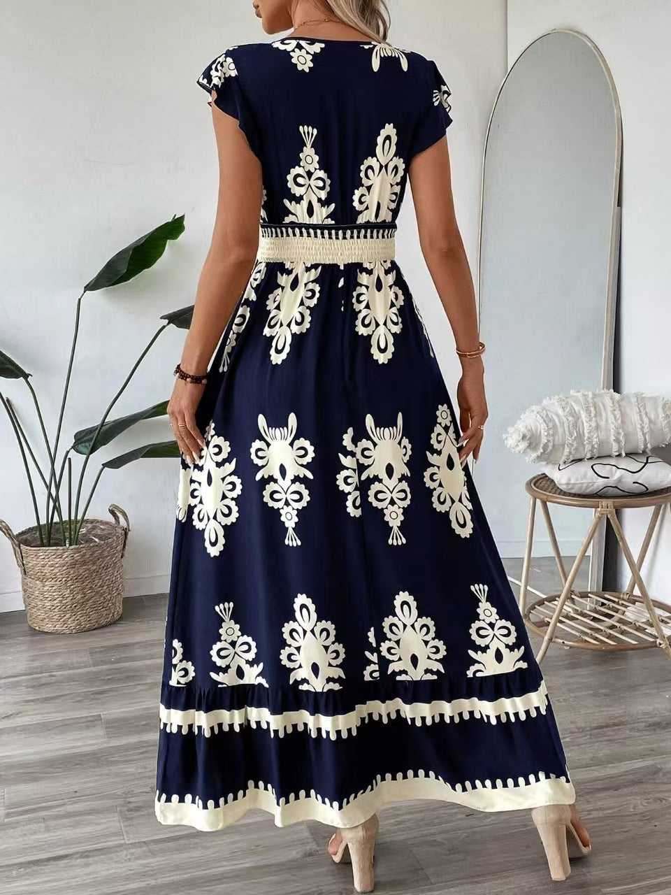 # Printed V-neck Slim-fit Long Women's Dress