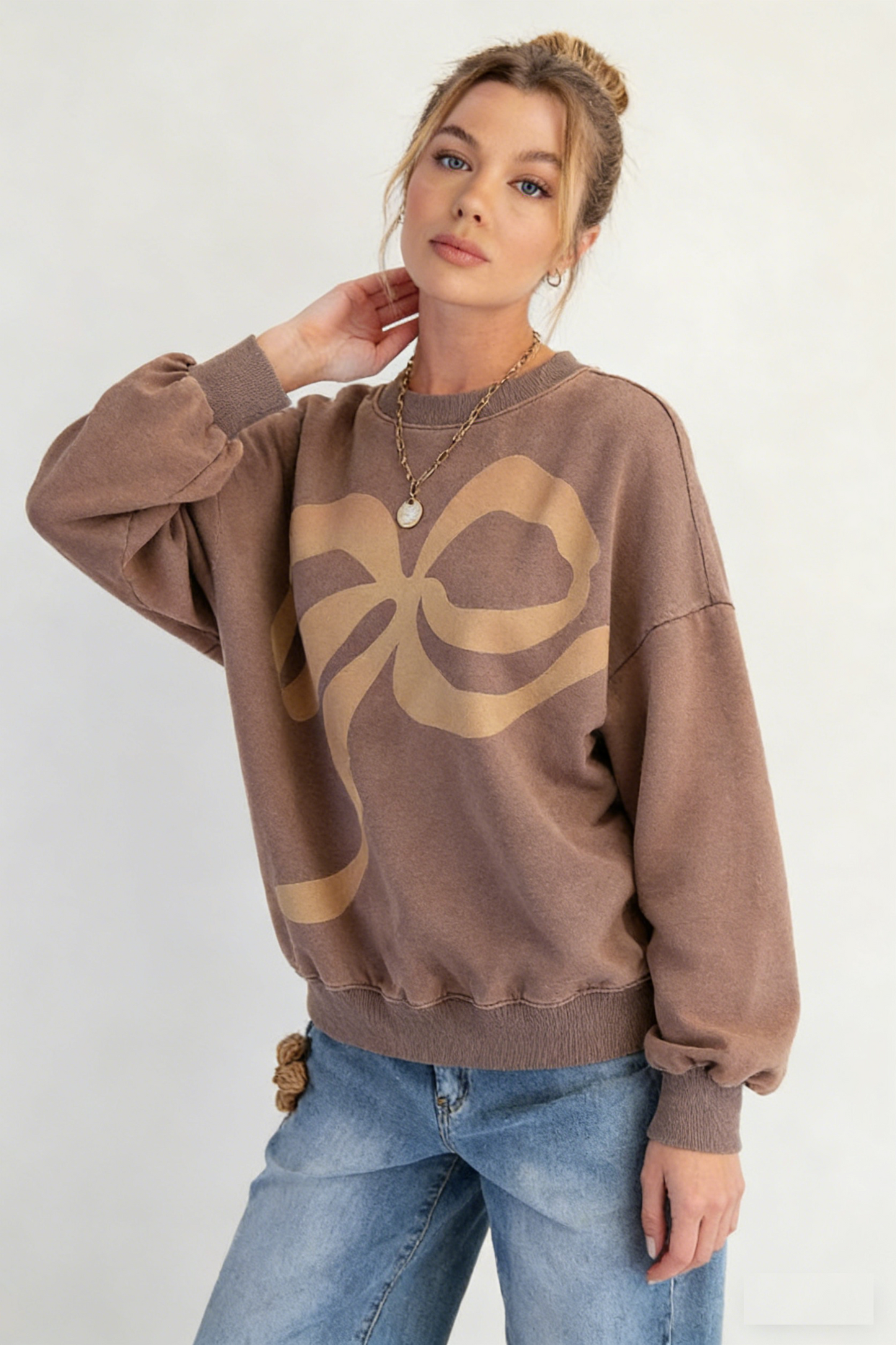 Printed Bow-Tie Crew Neck Pullover Sweatshirt