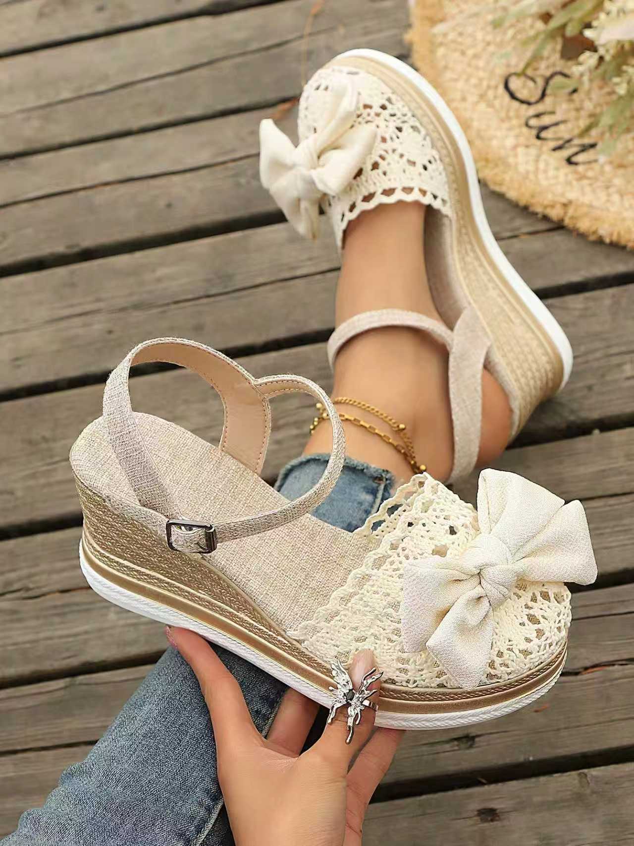 # Lace-trimmed Wedge Sandals