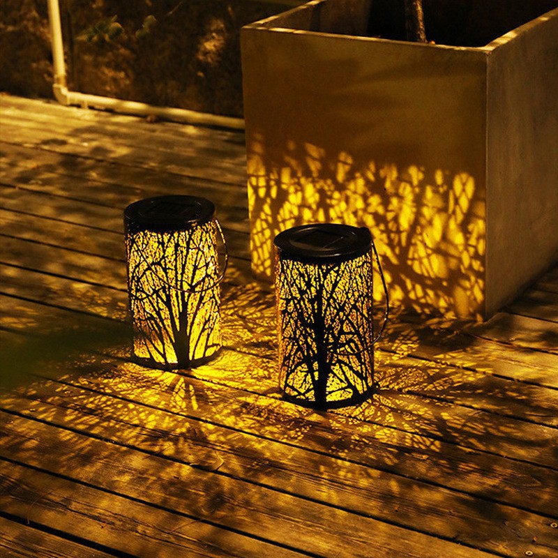 Solar-Powered Wrought Iron Hollow Projector Light