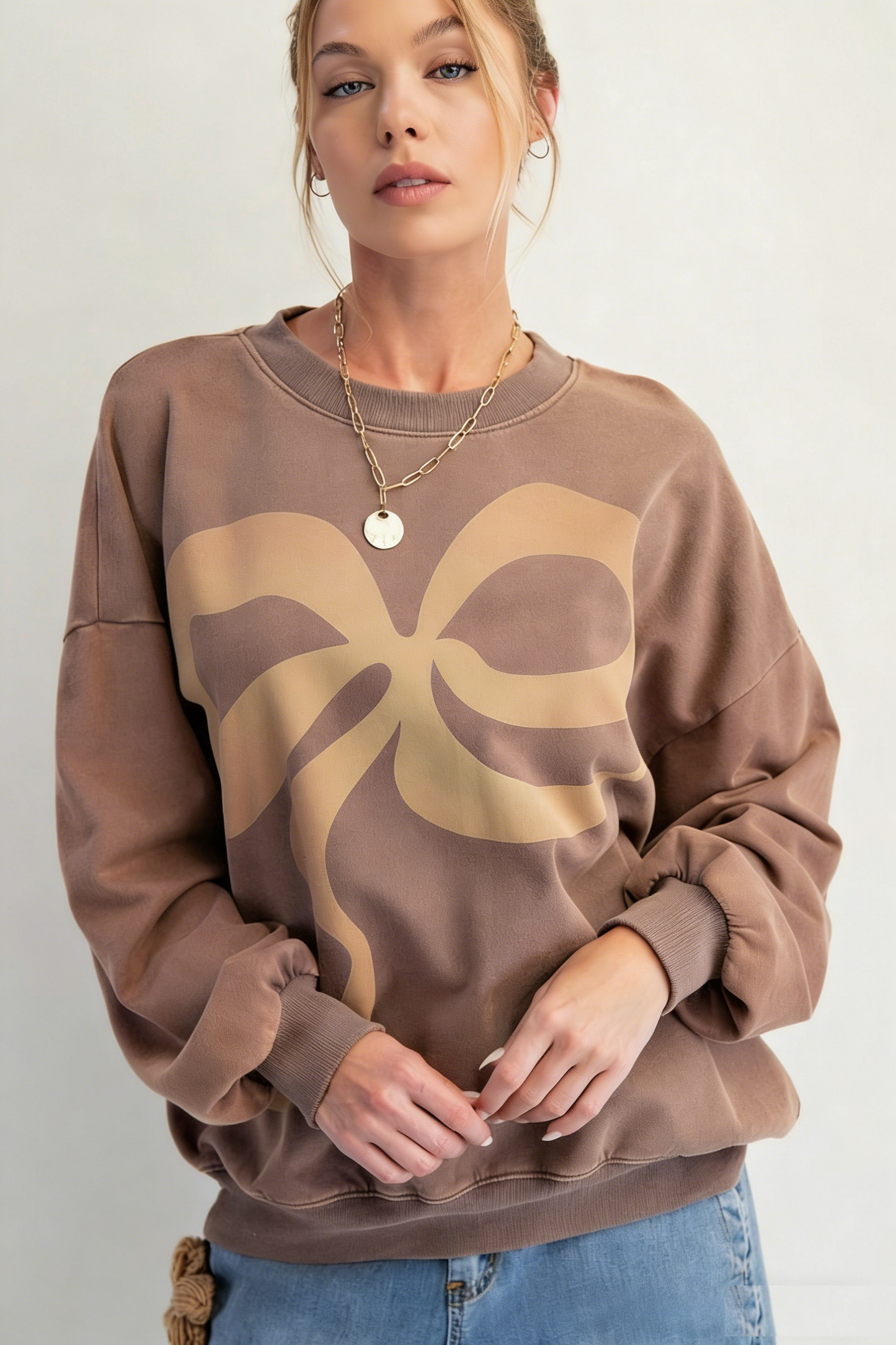 Printed Bow-Tie Crew Neck Pullover Sweatshirt