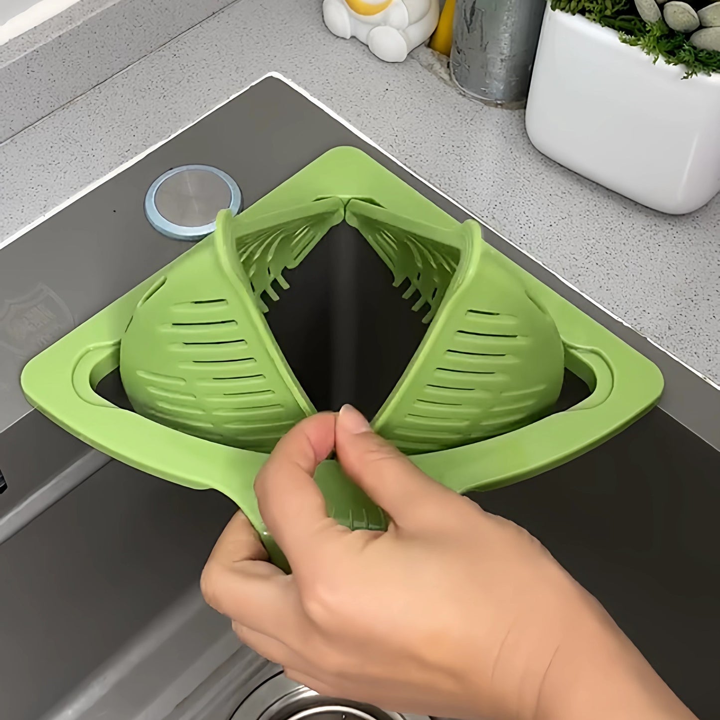 **Magnetic Sink Filter Basket**