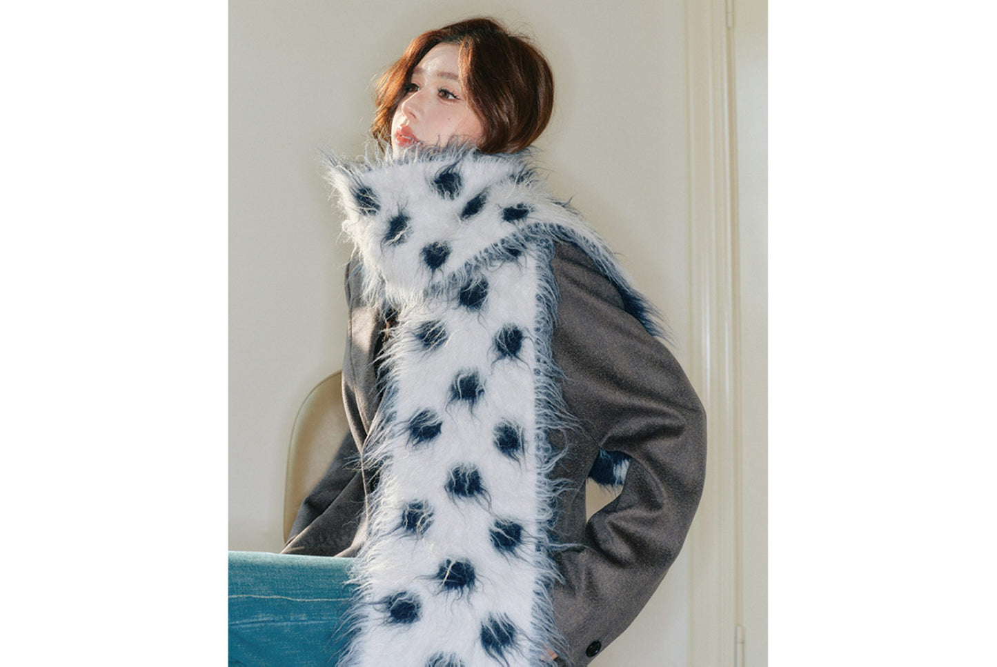 Fashionable Retro Color-Blocked Long-Pile Polka Dot Scarf