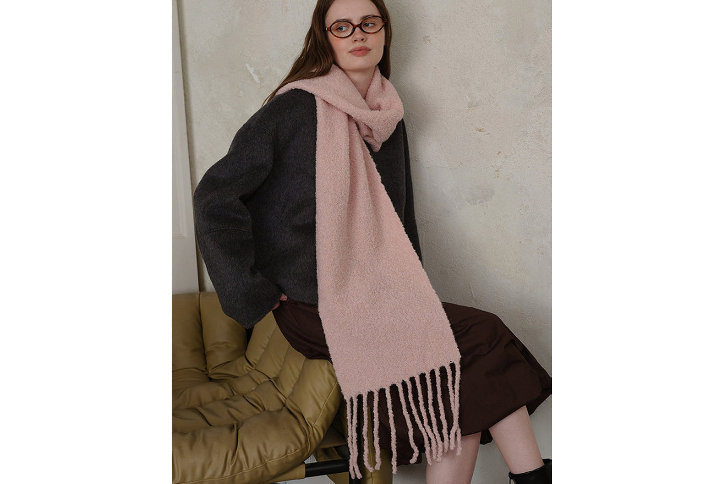 80% Wool Tassel Scarf