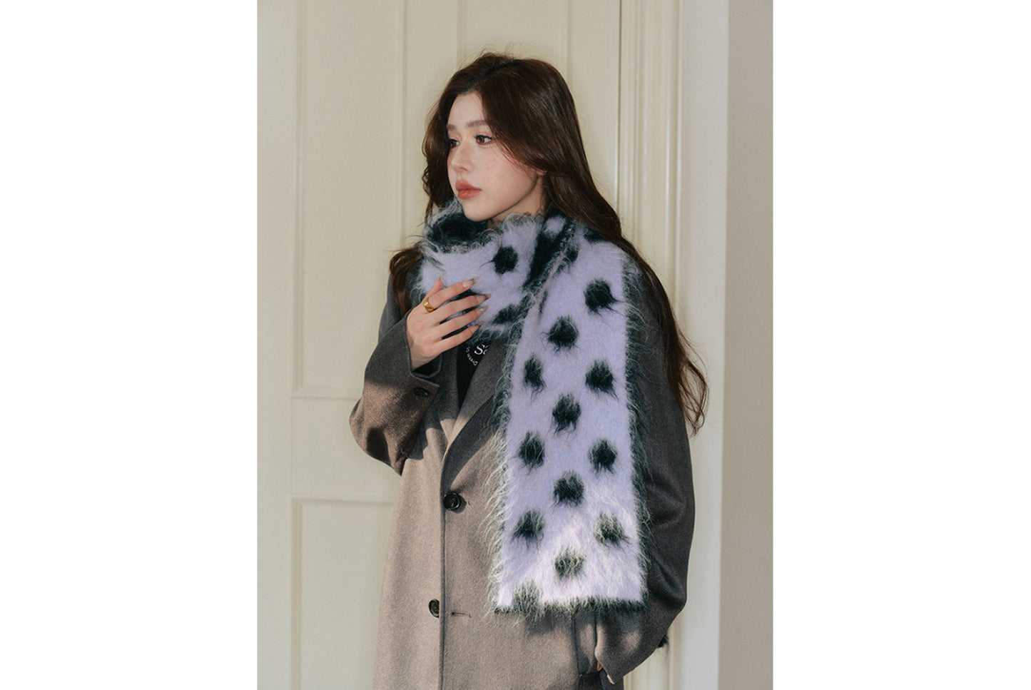 Fashionable Retro Color-Blocked Long-Pile Polka Dot Scarf