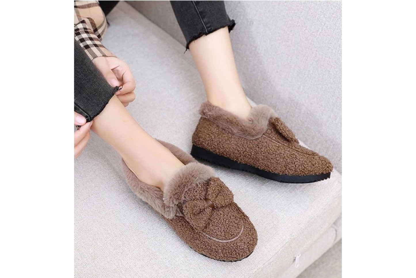 Women's Fleece-Lined Moccasins