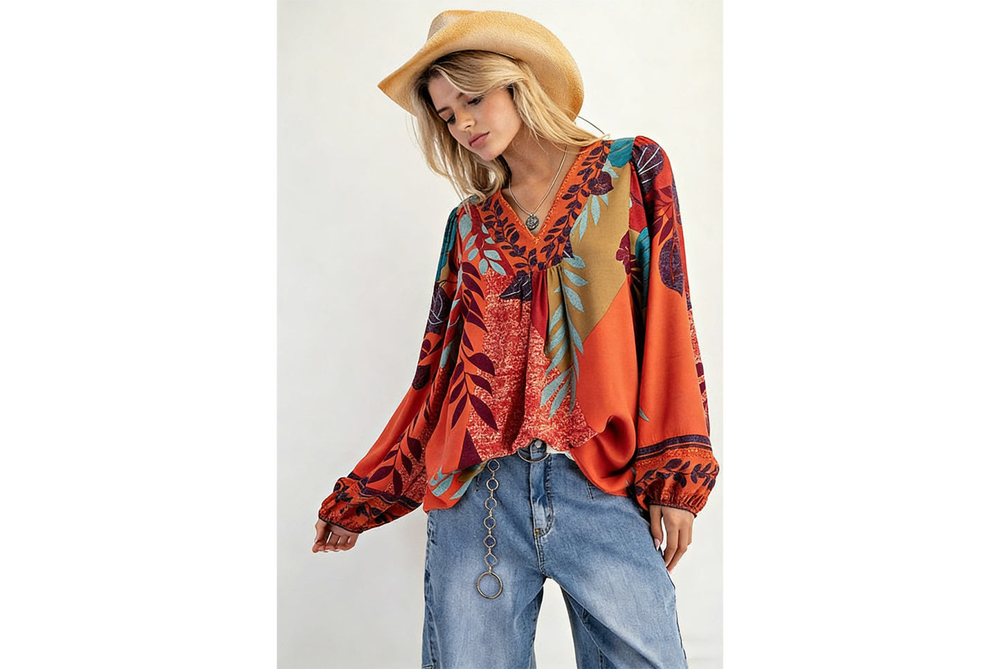 Women's Printed V-Neck Long-Sleeve Shirt