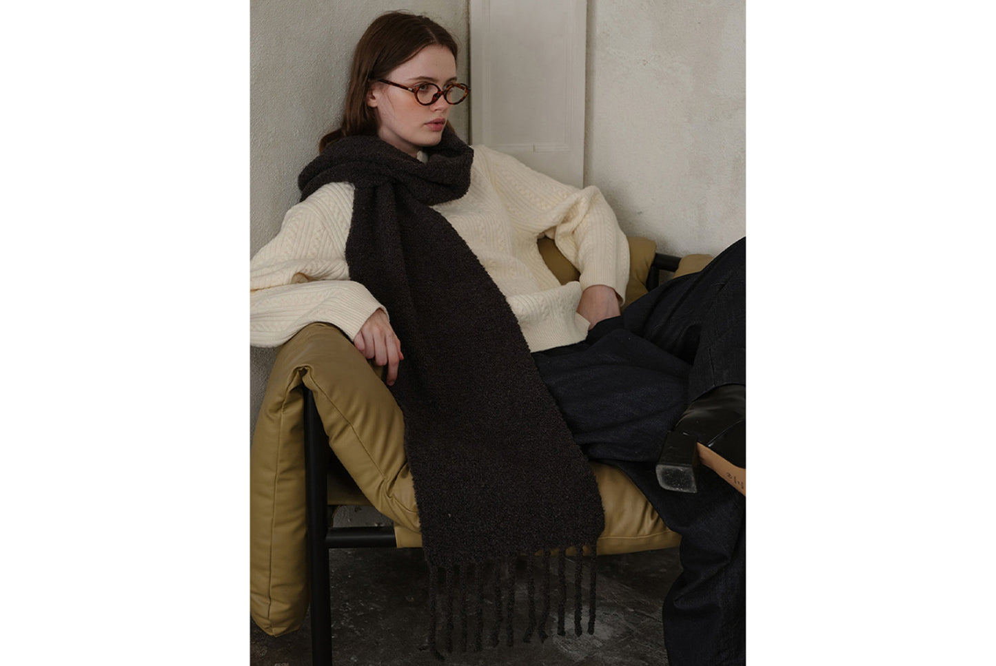 80% Wool Tassel Scarf