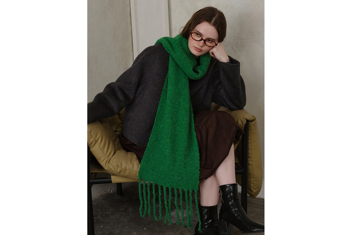80% Wool Tassel Scarf