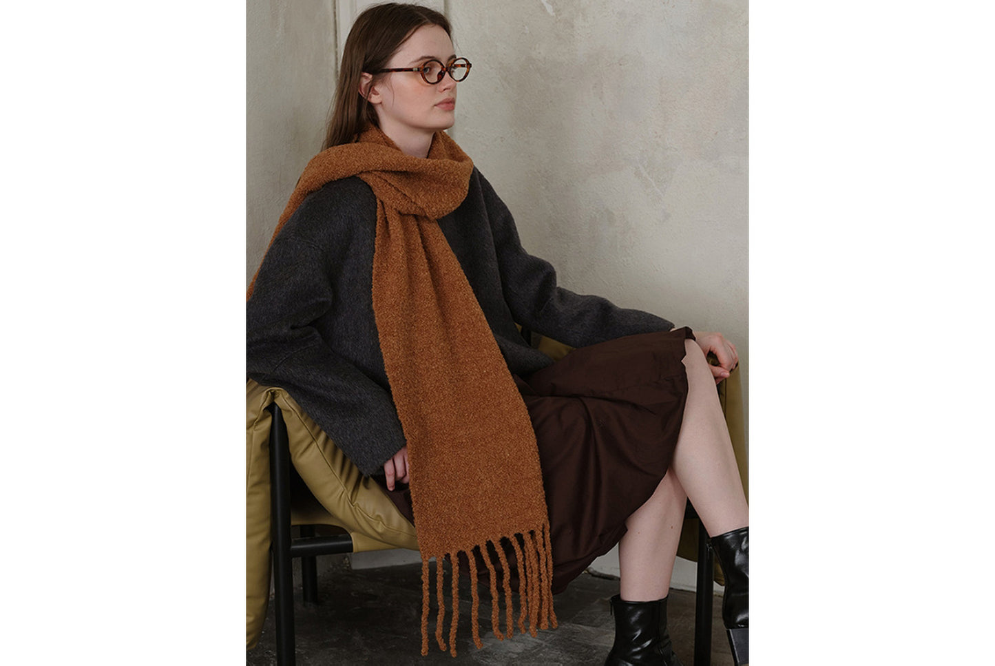 80% Wool Tassel Scarf