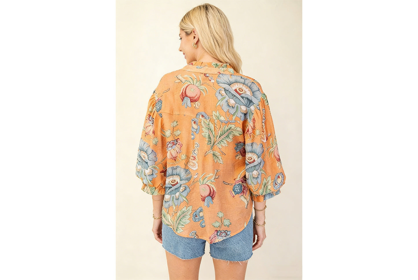 Fashionable Printed V-Neck Three-Quarter Sleeve Women's Shirt