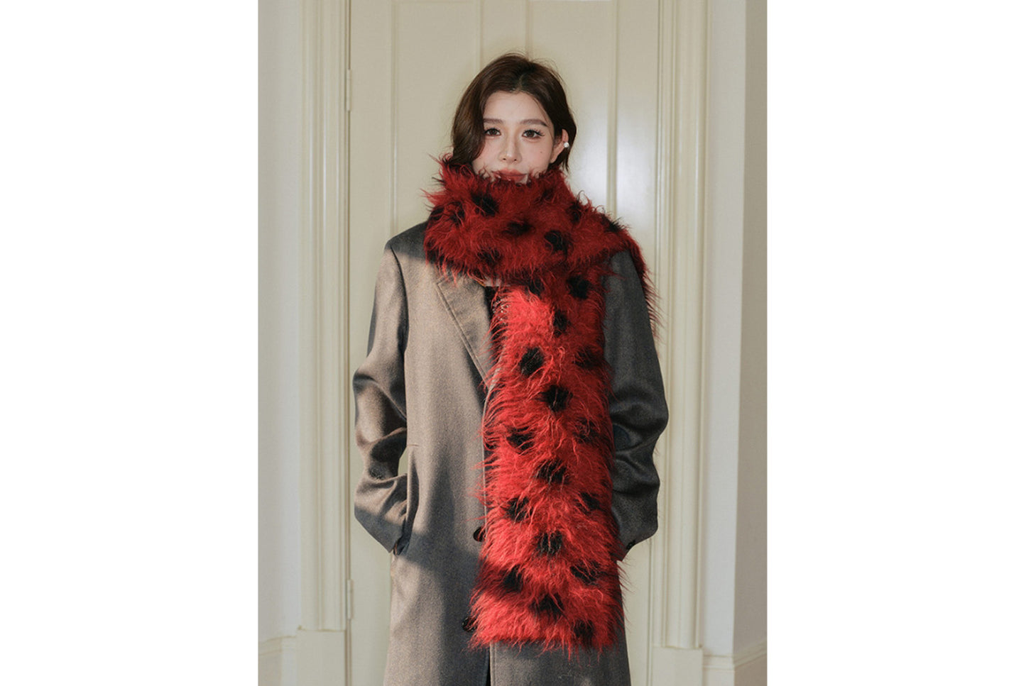 Fashionable Retro Color-Blocked Long-Pile Polka Dot Scarf