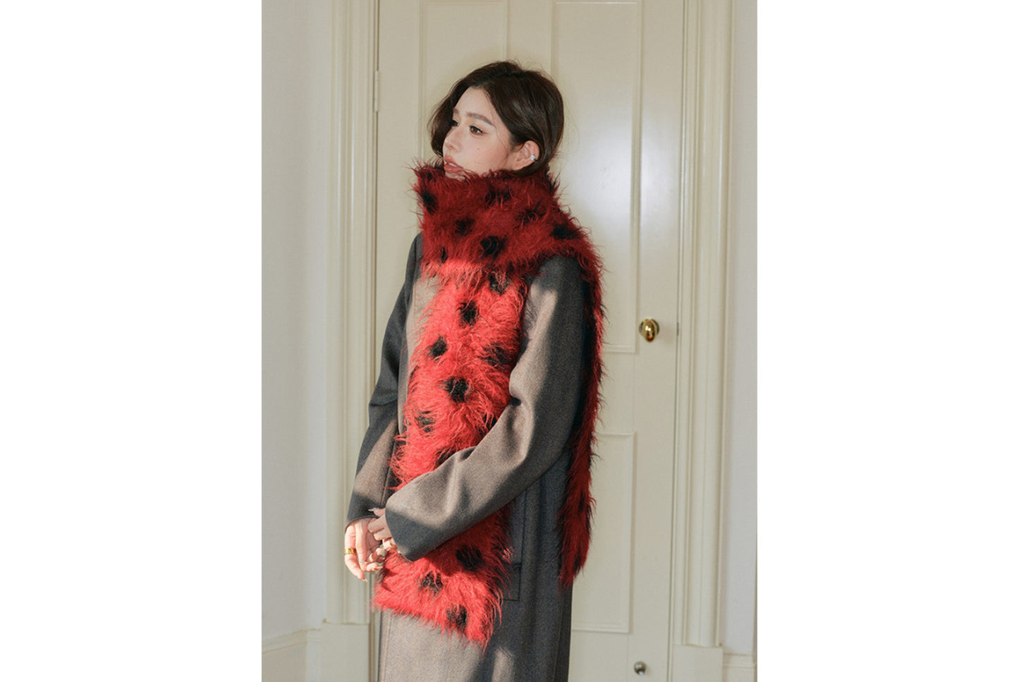 Fashionable Retro Color-Blocked Long-Pile Polka Dot Scarf