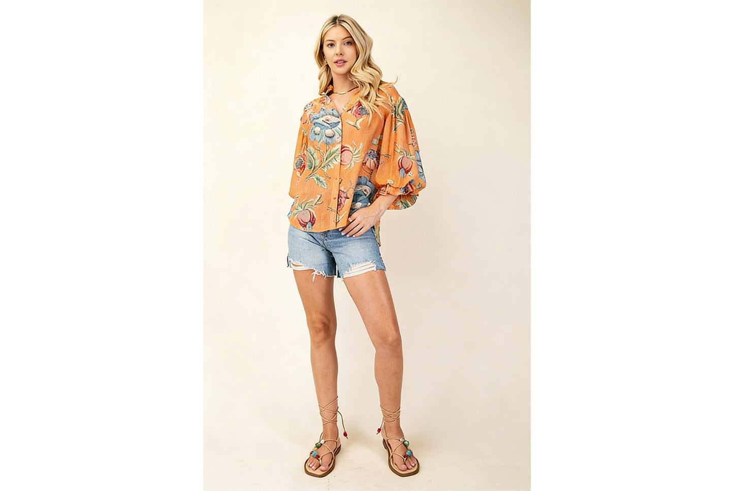 Fashionable Printed V-Neck Three-Quarter Sleeve Women's Shirt