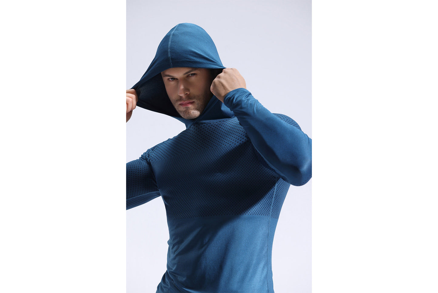 Tight-Fitting Long-Sleeve Sports Shirt