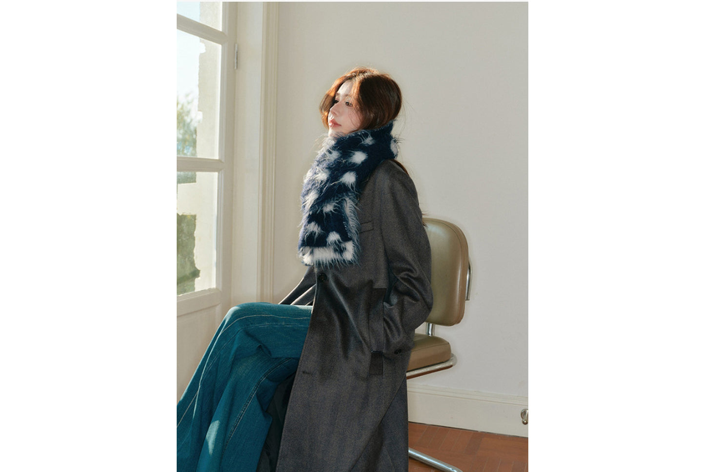 Fashionable Retro Color-Blocked Long-Pile Polka Dot Scarf
