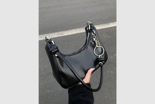 Versatile, Stylish Single-Shoulder Bag