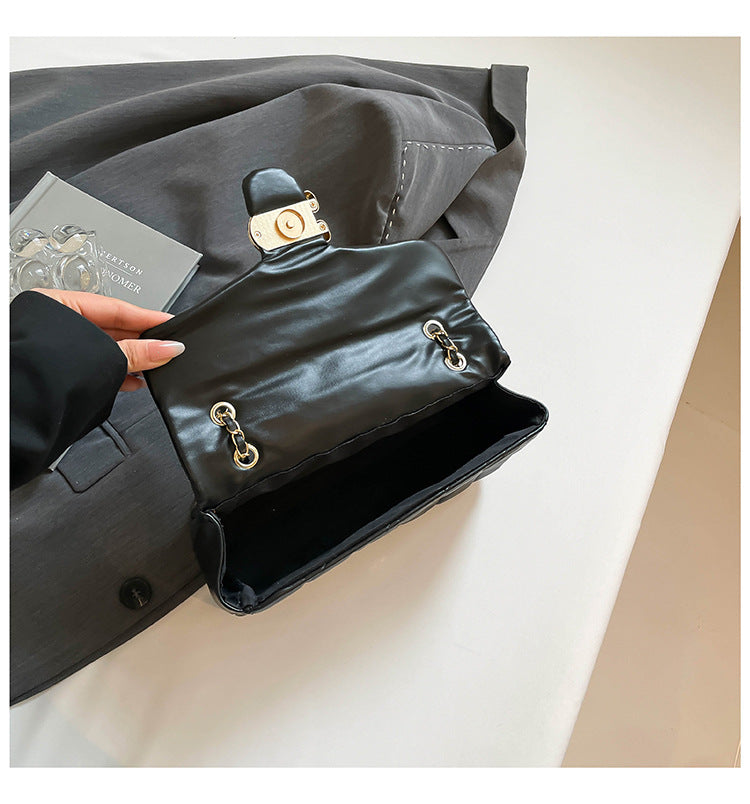 # Quilted Striped Chain Crossbody Bag