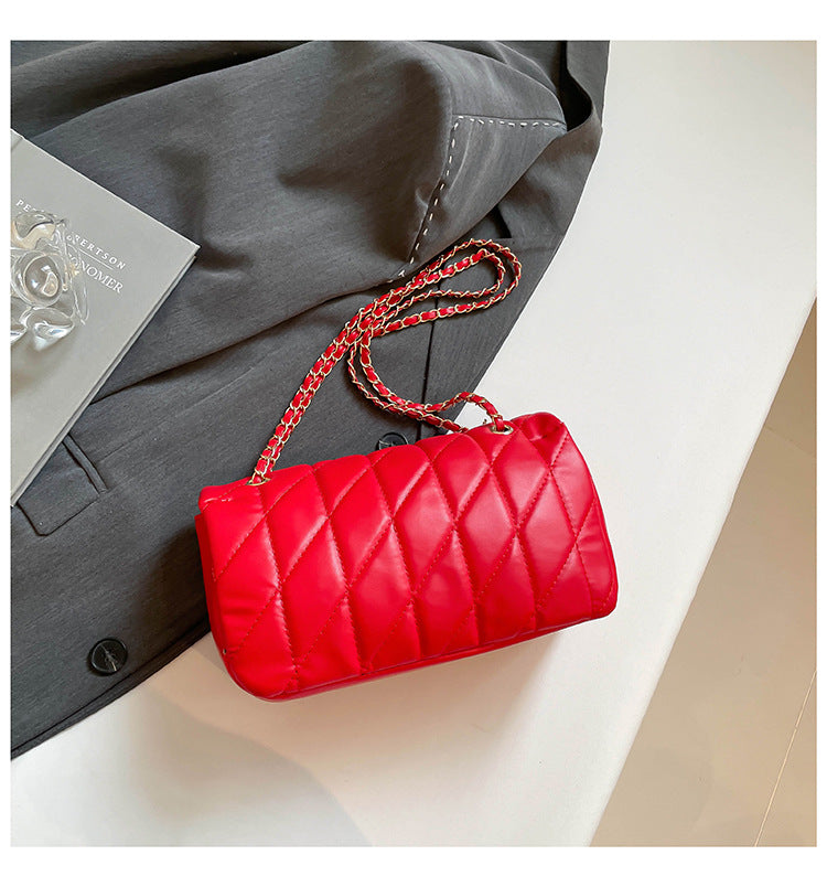 # Quilted Striped Chain Crossbody Bag