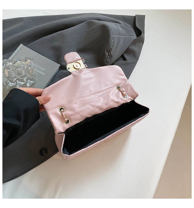 # Quilted Striped Chain Crossbody Bag