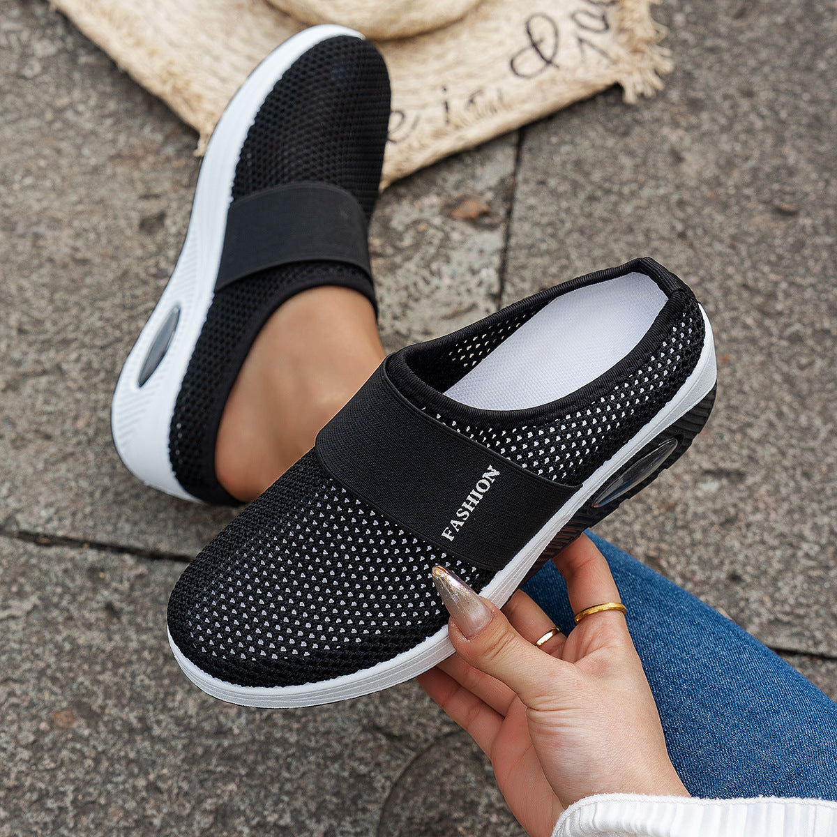 # Women's Thick-Soled Air-Cushioned Non-Slip Sandals