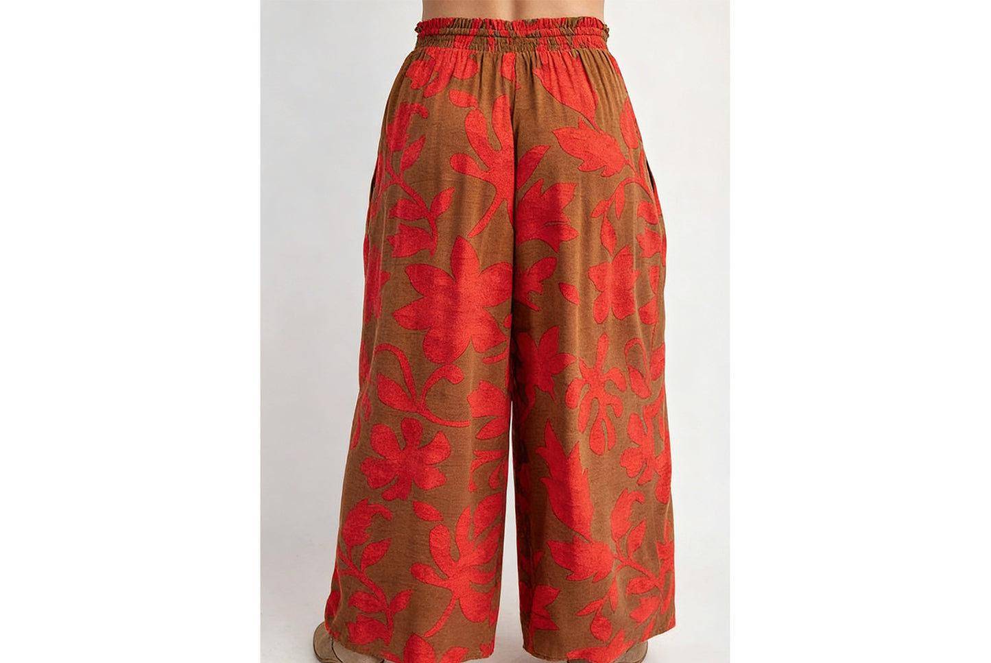 **Floral Print Long-Sleeved Two-Piece Set**