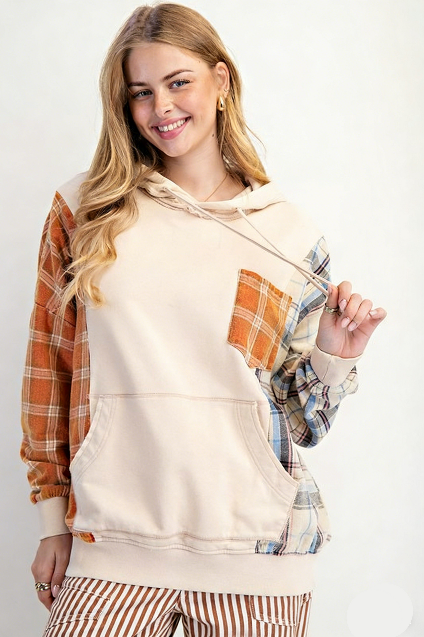 Pattern Patchwork Hooded Sweatshirt with Large Pockets