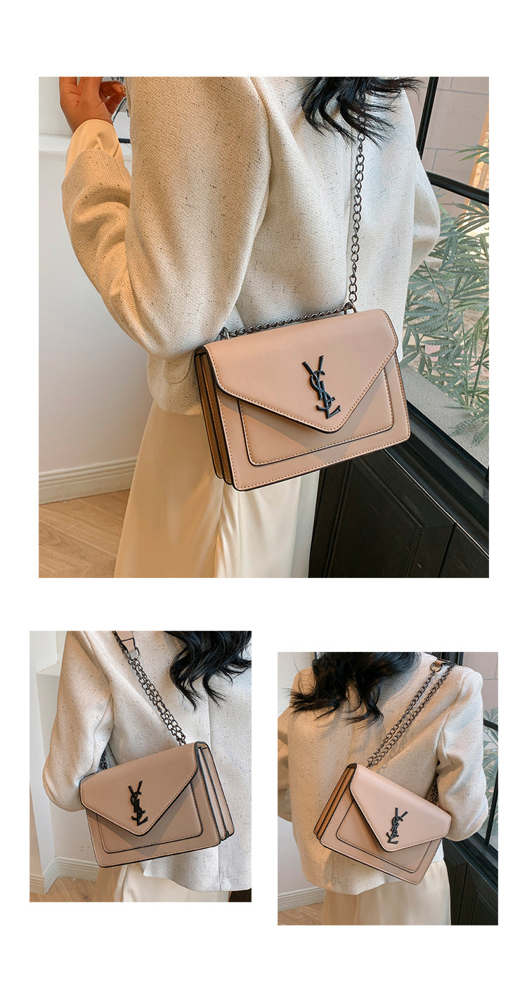 # Classic Versatile Chain Mini Square Bag