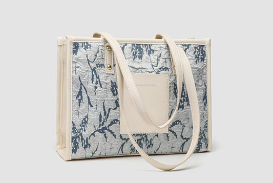 **Blue Commuter Fashionable and Versatile Shoulder Bag**