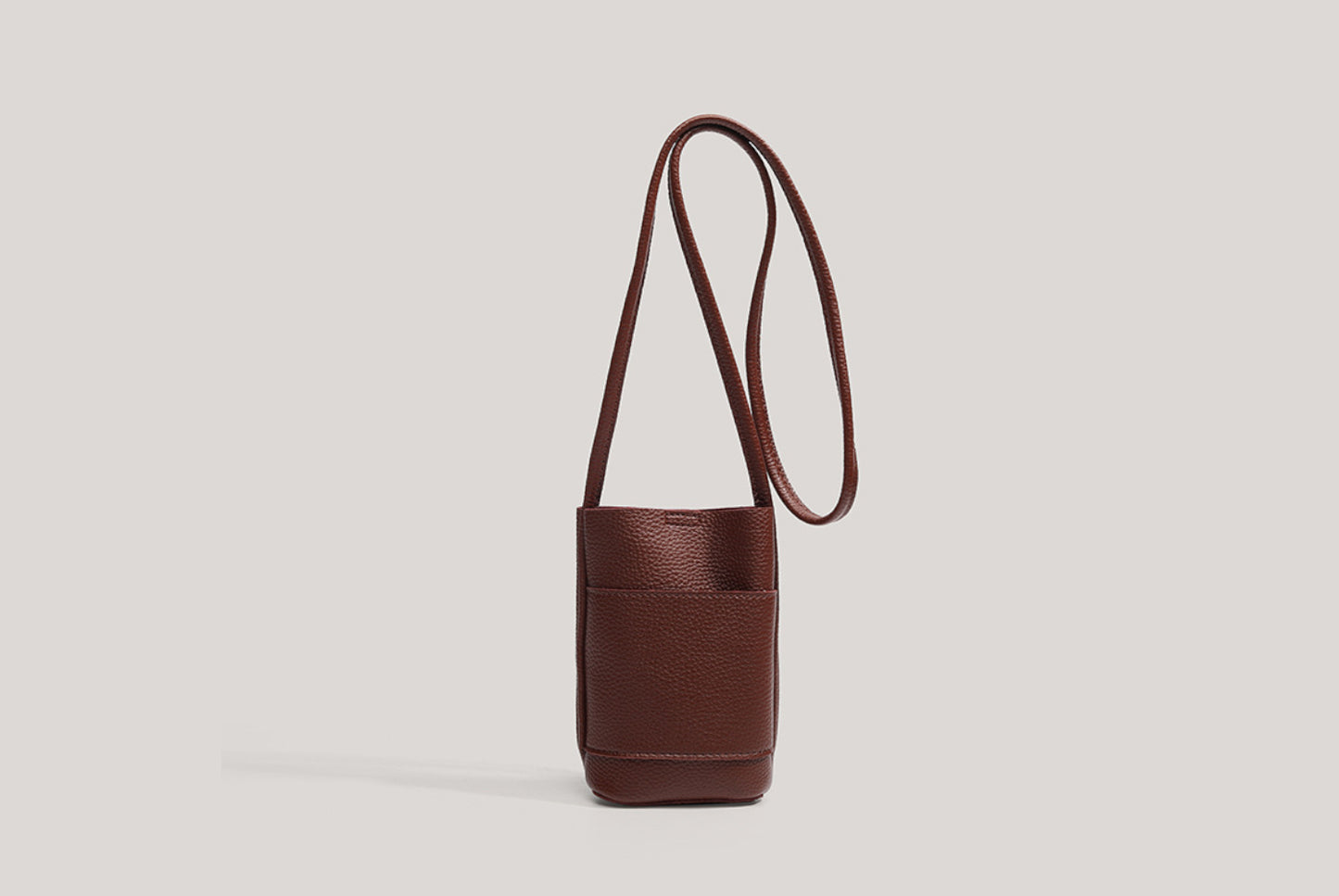 Lightweight and Stylish Crossbody Bucket Bag