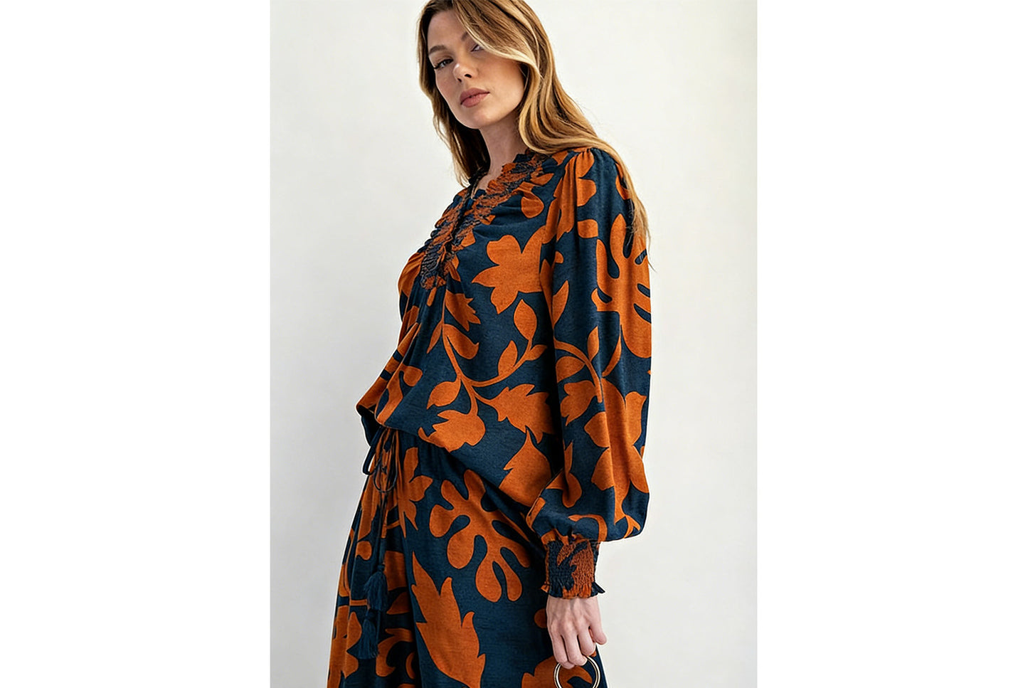 **Floral Print Long-Sleeved Two-Piece Set**