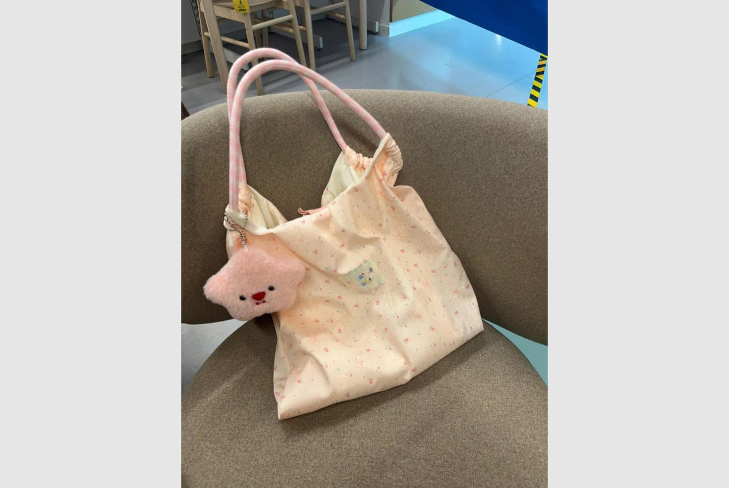 Cartoon Canvas Bag (with Charm)