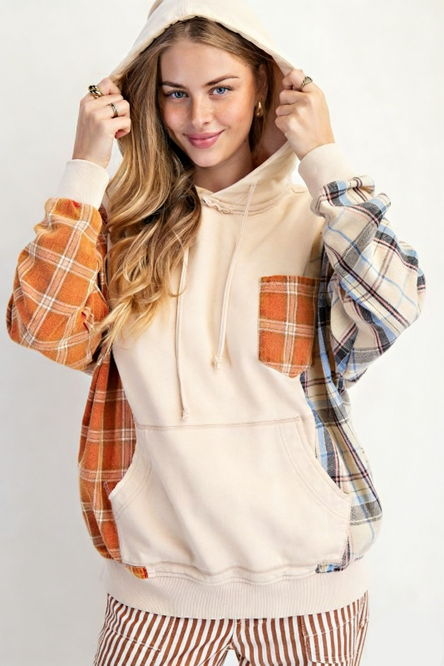 Pattern Patchwork Hooded Sweatshirt with Large Pockets