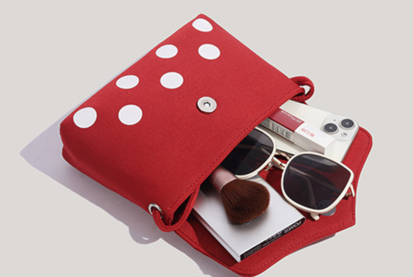 Cute and Cool Shoulder Bag for Women (Red)