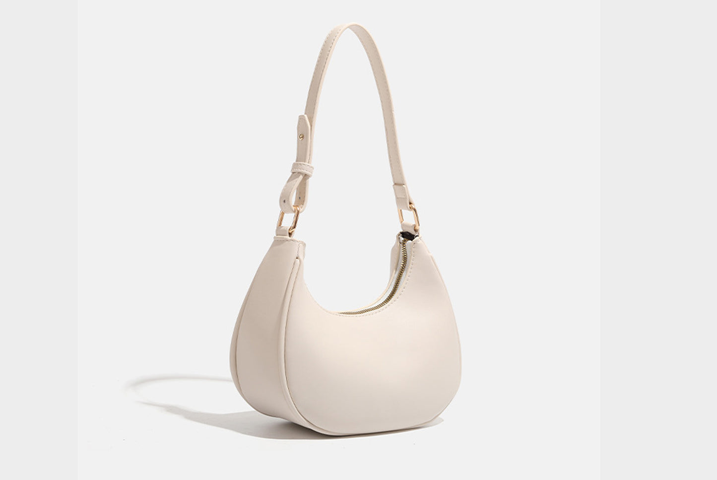 Stylish and retro underarm bag