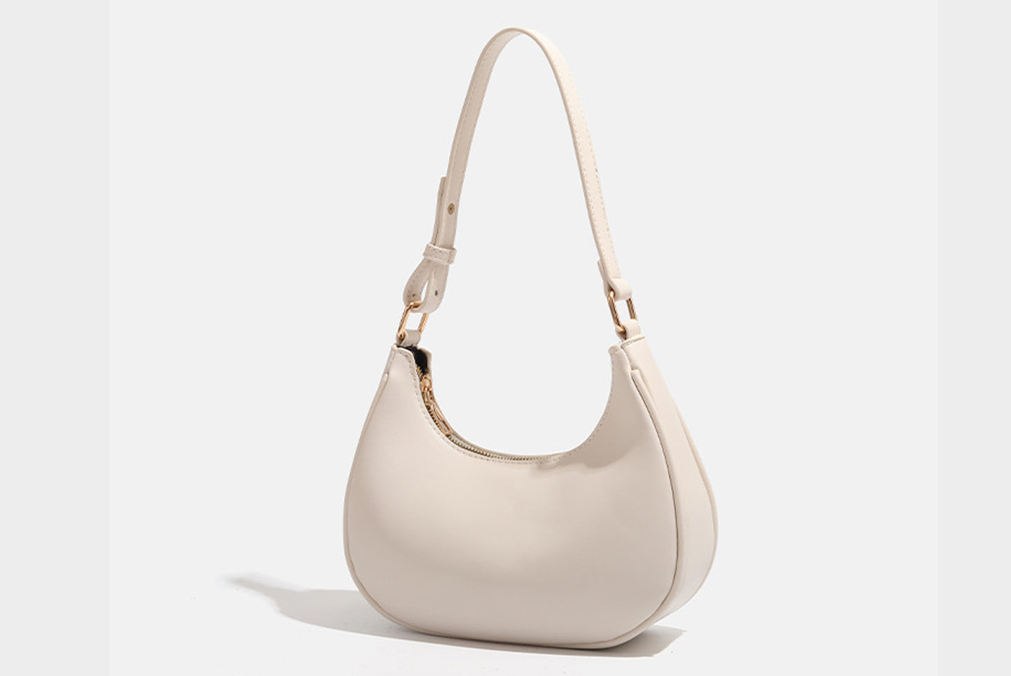 Stylish and retro underarm bag