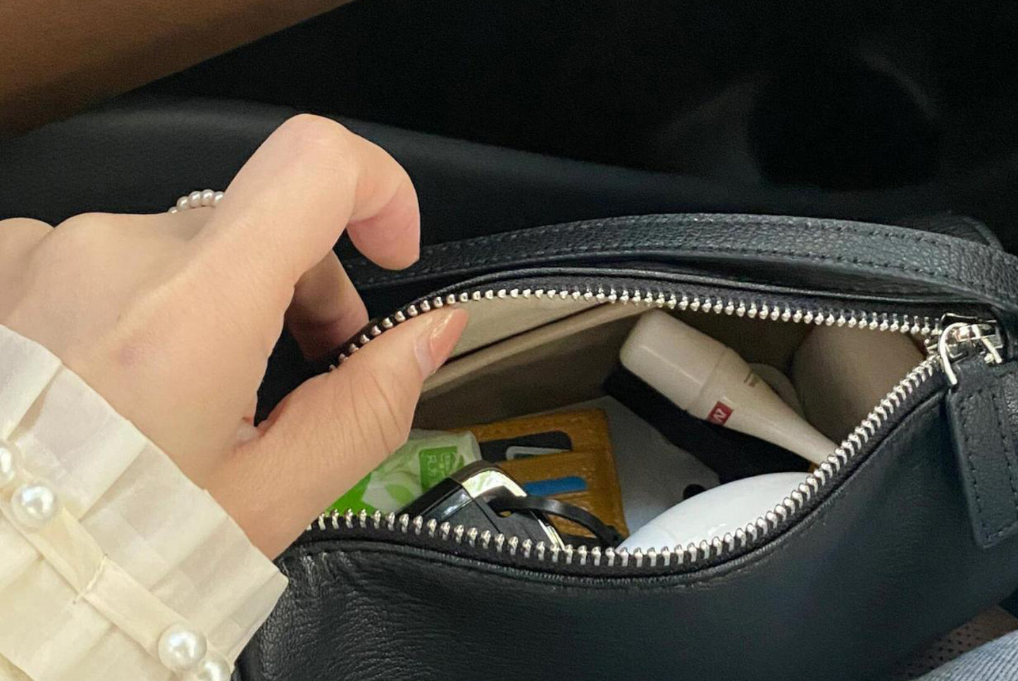 Retro, Minimalist Handbag