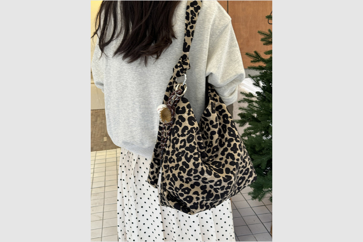 Leopard Print Women's Shoulder Bag
