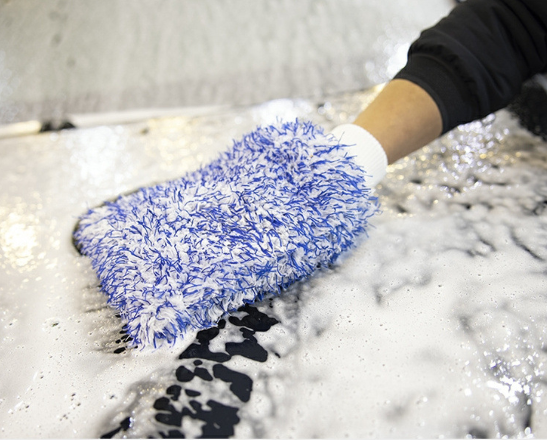 **Microfiber Car Wash Gloves**