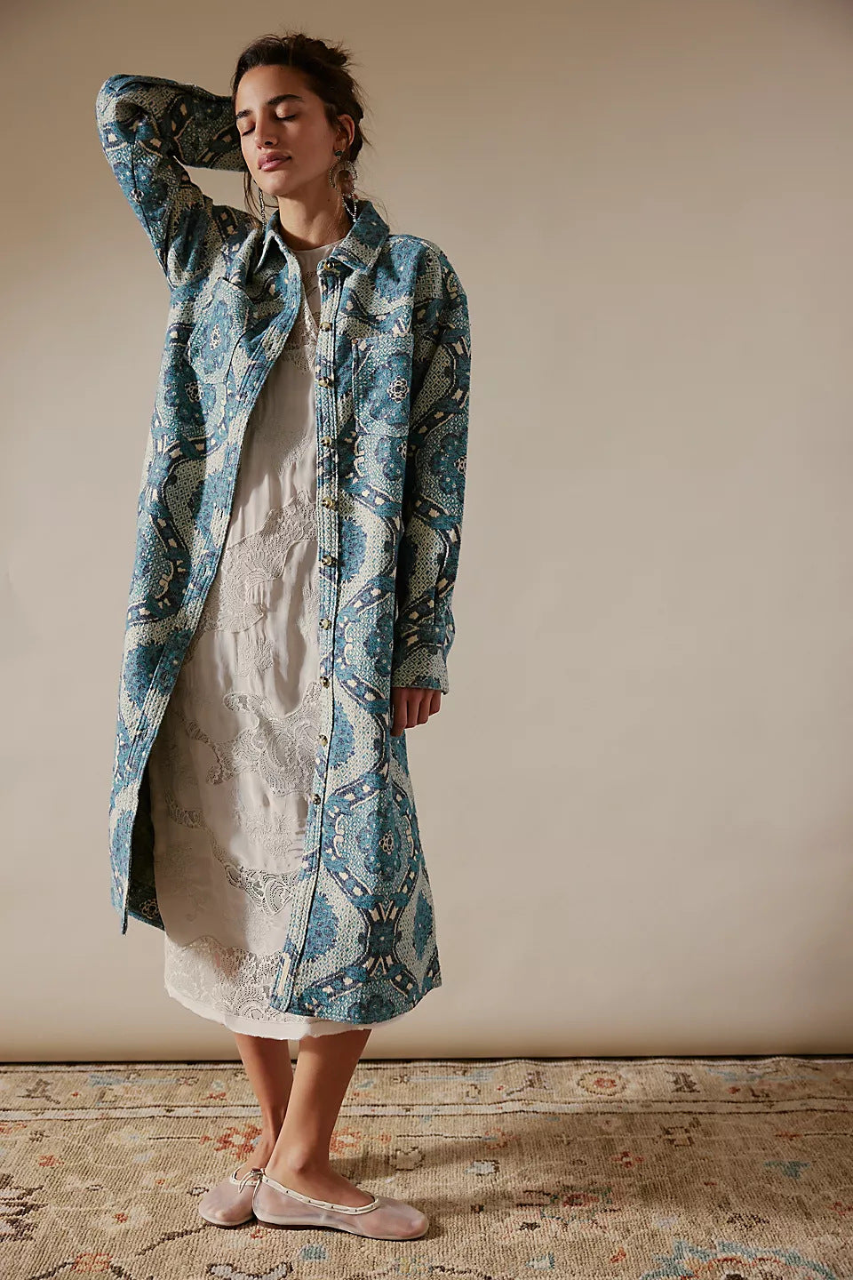 Long-Lapel Single-Breasted Shirt Jacket