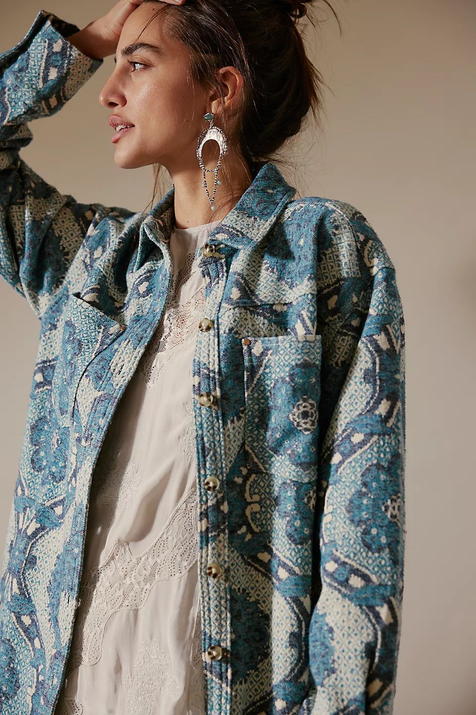 Long-Lapel Single-Breasted Shirt Jacket