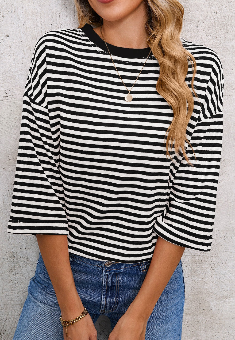 Women's Round Neck Striped Knit Top