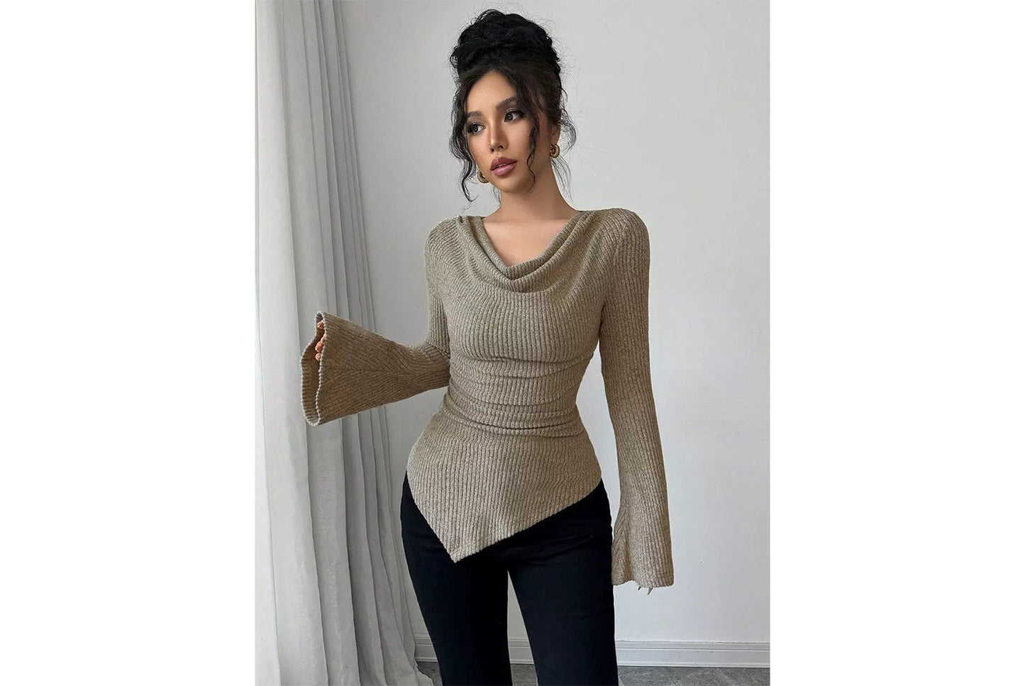Slim Fit Long-Sleeve Knit Top