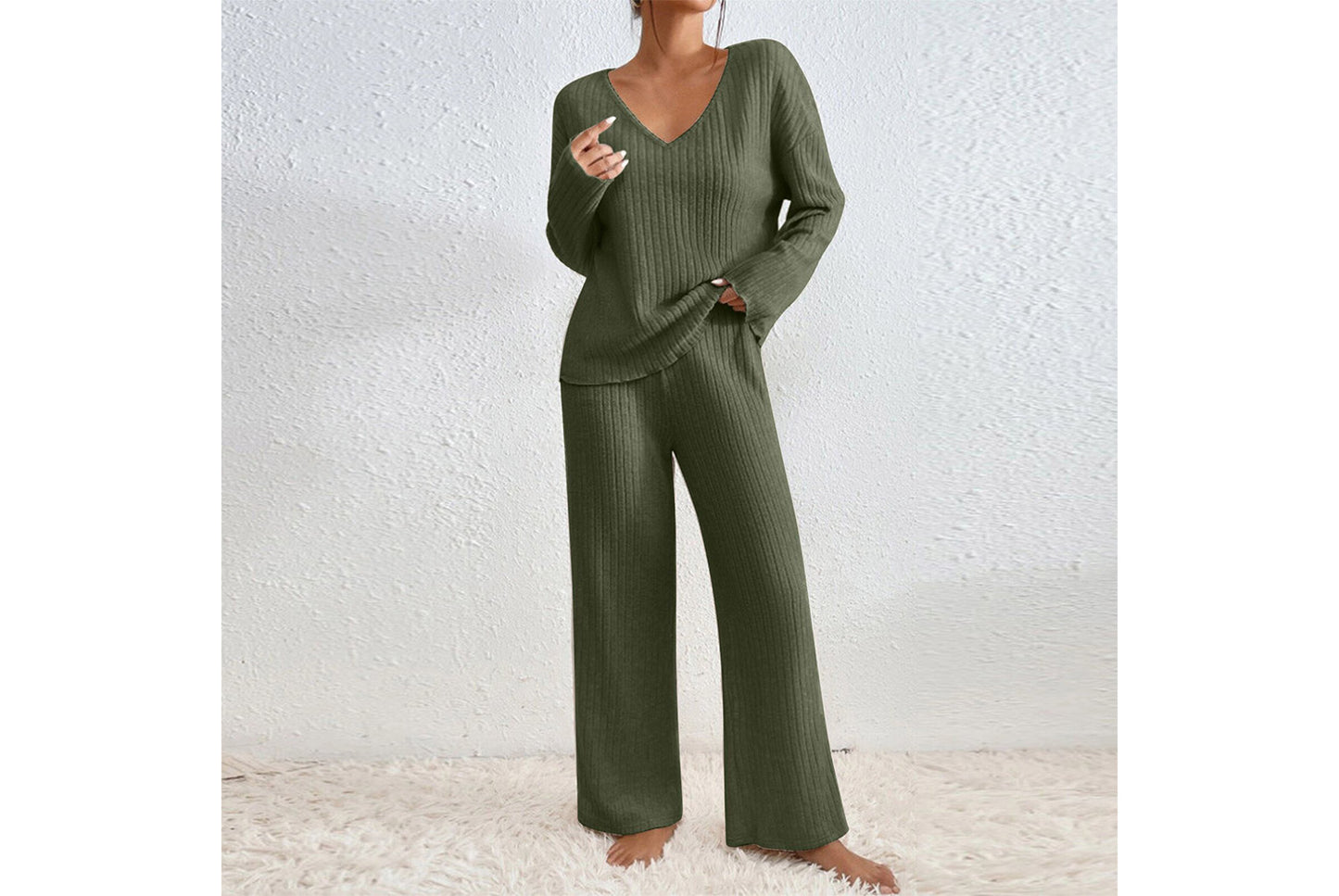 **Women's V-Neck Loose-Fitting Casual Long-Sleeved Set (Home Wear)**